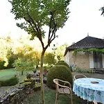 Cosy With Garden