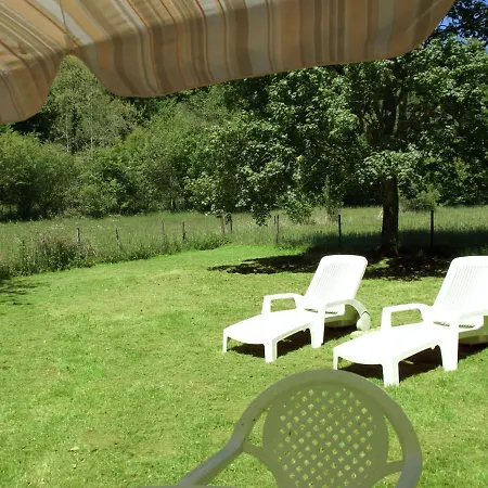 Holiday home Cosy Holiday Home In Lantheuil With Garden Villefranche-du-Perigord